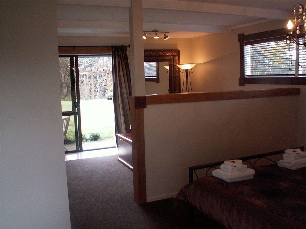 Hotel Cambridge Coach House Esterno foto